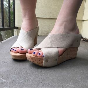 Lucky brand wedge sandals